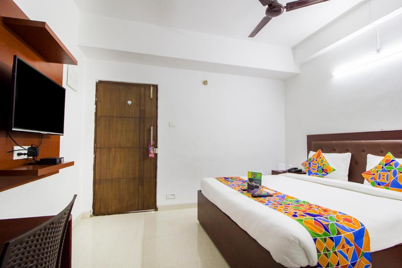 Fabhotel Limestone Aura Hyderabad Eksteriør billede