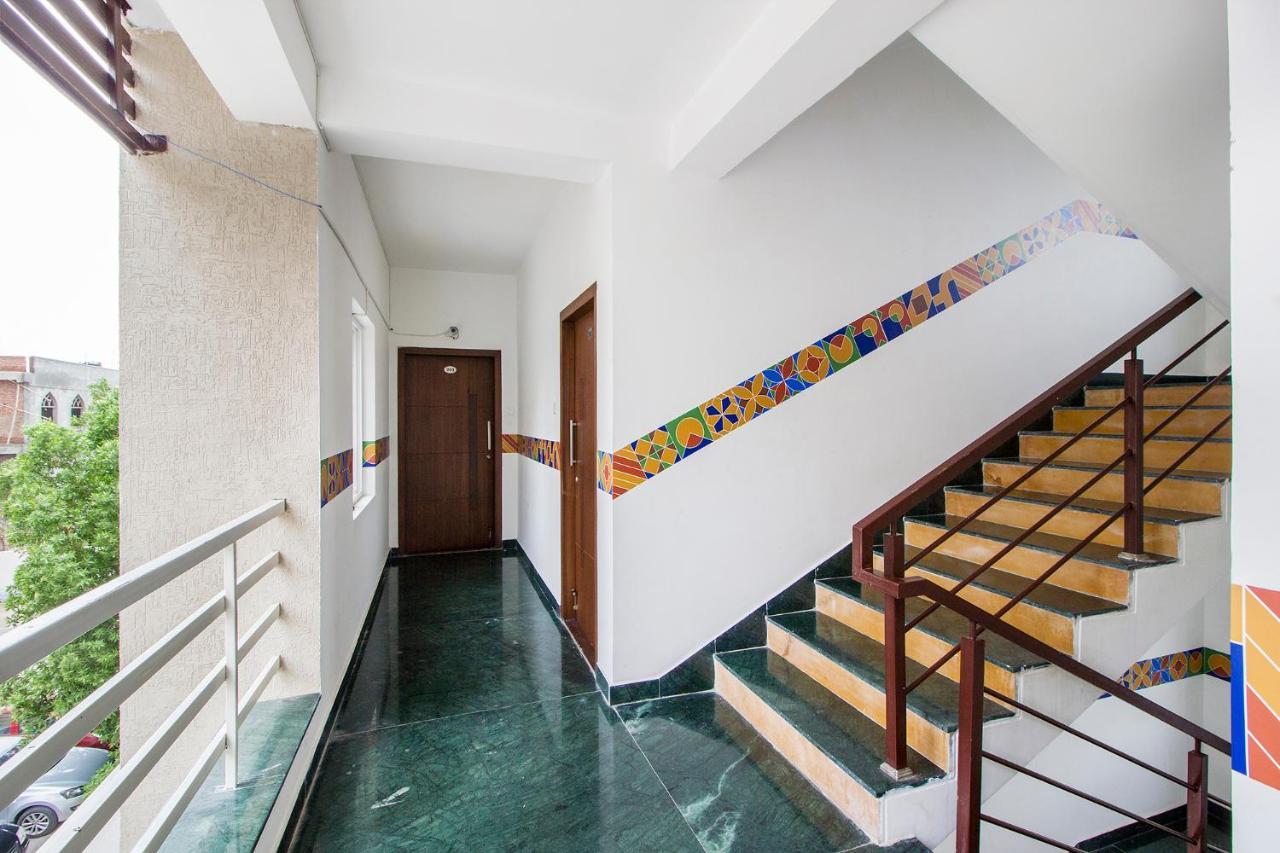 Fabhotel Limestone Aura Hyderabad Eksteriør billede